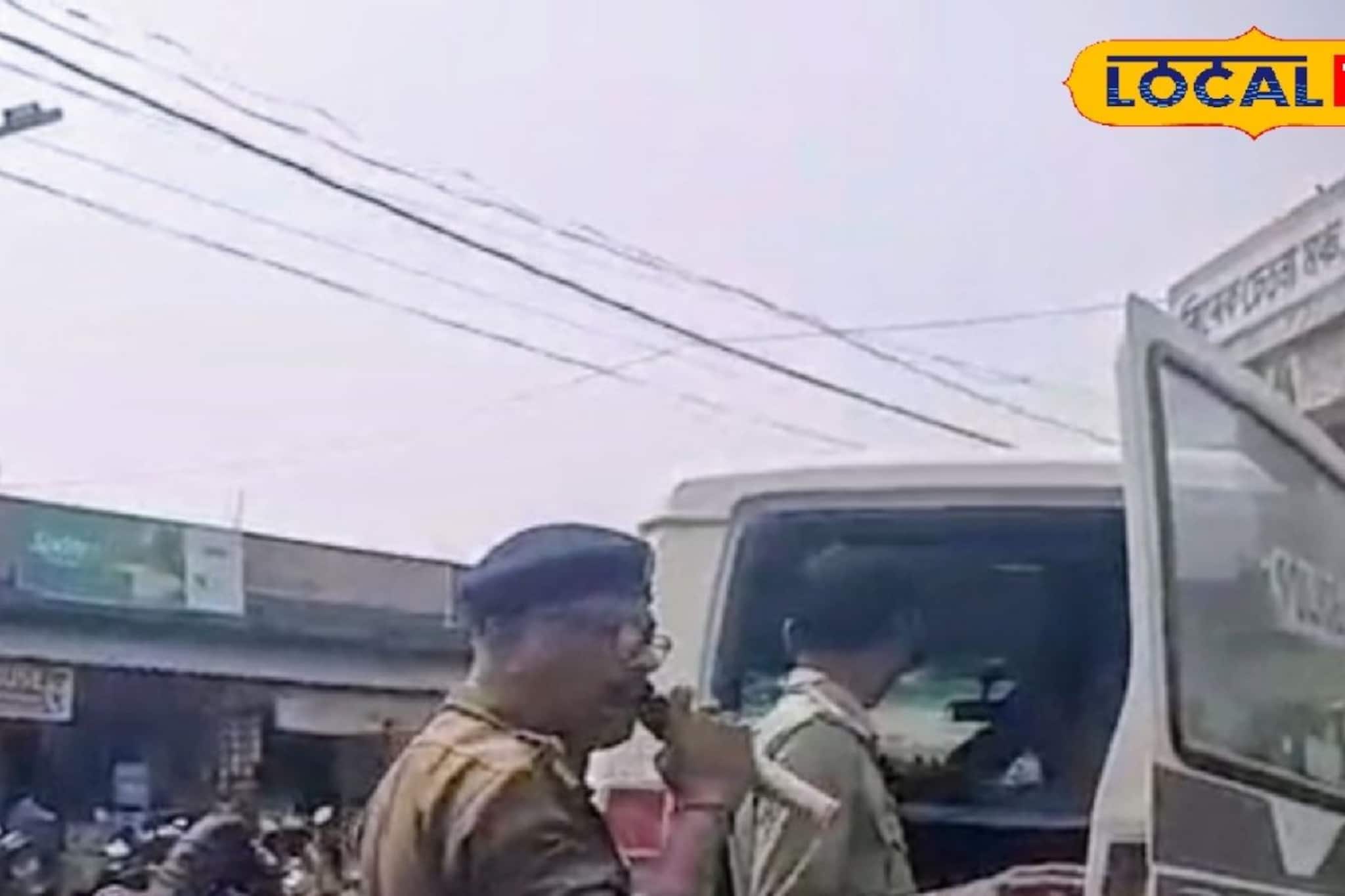 বাবার হাত ধরে স্কুল যাওয়া হল না, রক্তাক্ত ইউনিফর্ম দেখে চোখের জল ধরে রাখতে পারছে না কালনা বাবার হাত ধরে স্কুল যাওয়া হল না, রক্তাক্ত ইউনিফর্ম দেখে চোখের জল ধরে রাখতে পারছে না কালনা