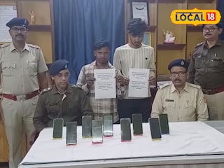 নয়টি মোবাইল-সহ গ্রেফতার ২