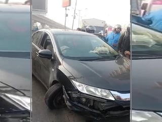 সাত সকালে নিয়ন্ত্রণ হারিয়ে গাড়ির ধাক্কা বাইপাসের ডিভাইডারে সাত সকালে নিয়ন্ত্রণ হারিয়ে গাড়ির ধাক্কা বাইপাসের ডিভাইডারে