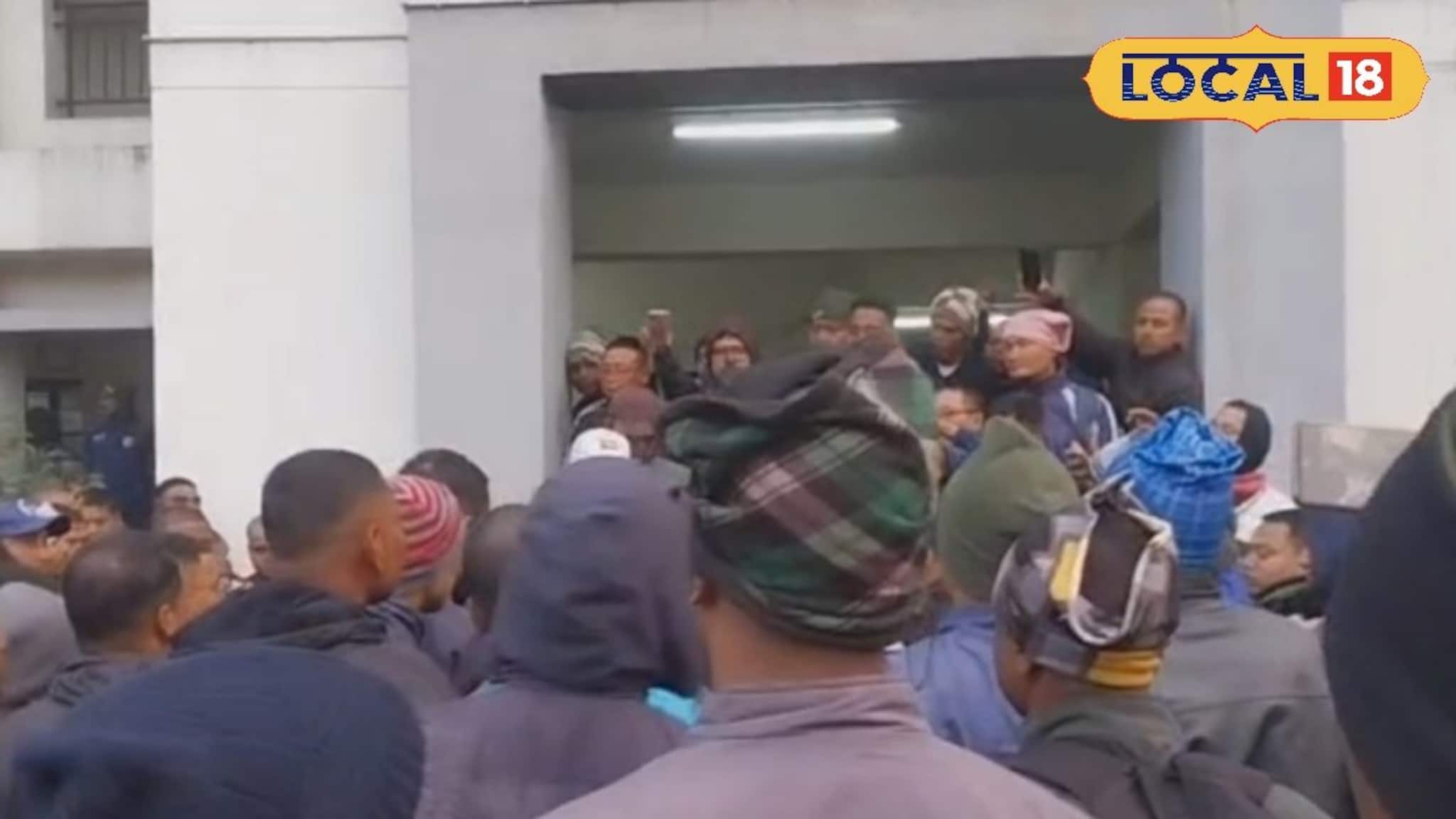 Civic Volunteer: ট্রেনিং চলাকালীন মর্মান্তিক পরিণতি সিভিক ভলান্টিয়ারের! গাফিলতির অভিযোগে তুলকালাম জলপাইগুড়ির পুলিশ ক্যাম্প