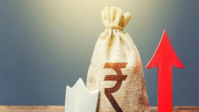 FD पर बंपर ब्याज: RBI के रेपो रेट स्थिर रखने के बाद ये बैंक दे रहे 7.9% तक रिटर्न.