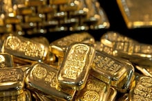 Gold: এই ৫ দেশ থেকে ভারতে আসে প্রচুর সোনা, শীঘ্রই নাকি দামে আসবে ব্যাপক বদল! তৈরি থাকুন