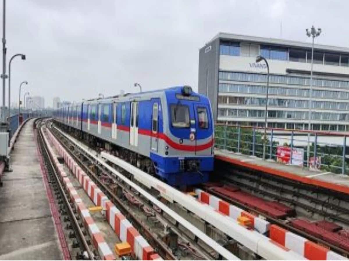 Garia-Salt lake Metro Latest News: