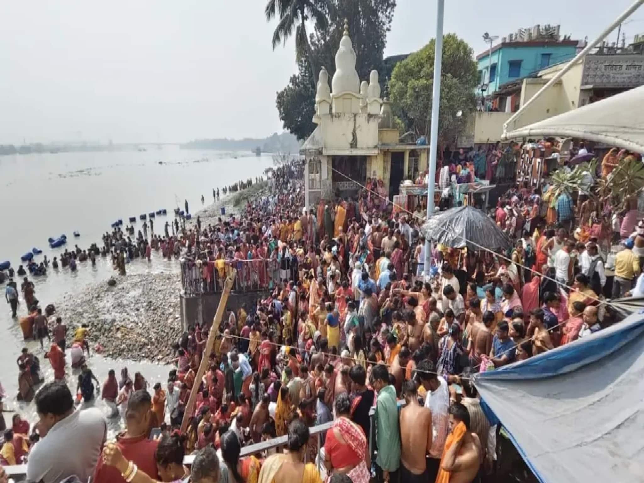 প্রয়াগে পূর্ণকুম্ভের পর এবার বাংলায় ‘মিনি কুম্ভ’! ৩ দিন ধরে কোথায়, কী কী হবে জেনে নিন!