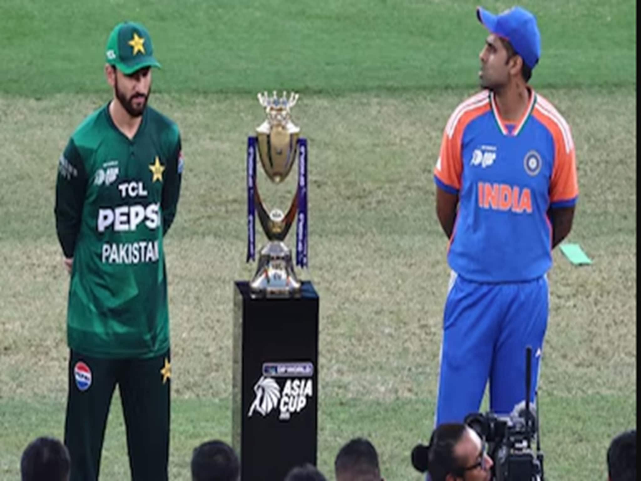 রবিবার কলম্বোয় ভারতের বিরুদ্ধে মাঠে নামছে পাকিস্তান!পিসিবি-কে নির্দেশ শাহবাজ শরিফ সরকারের