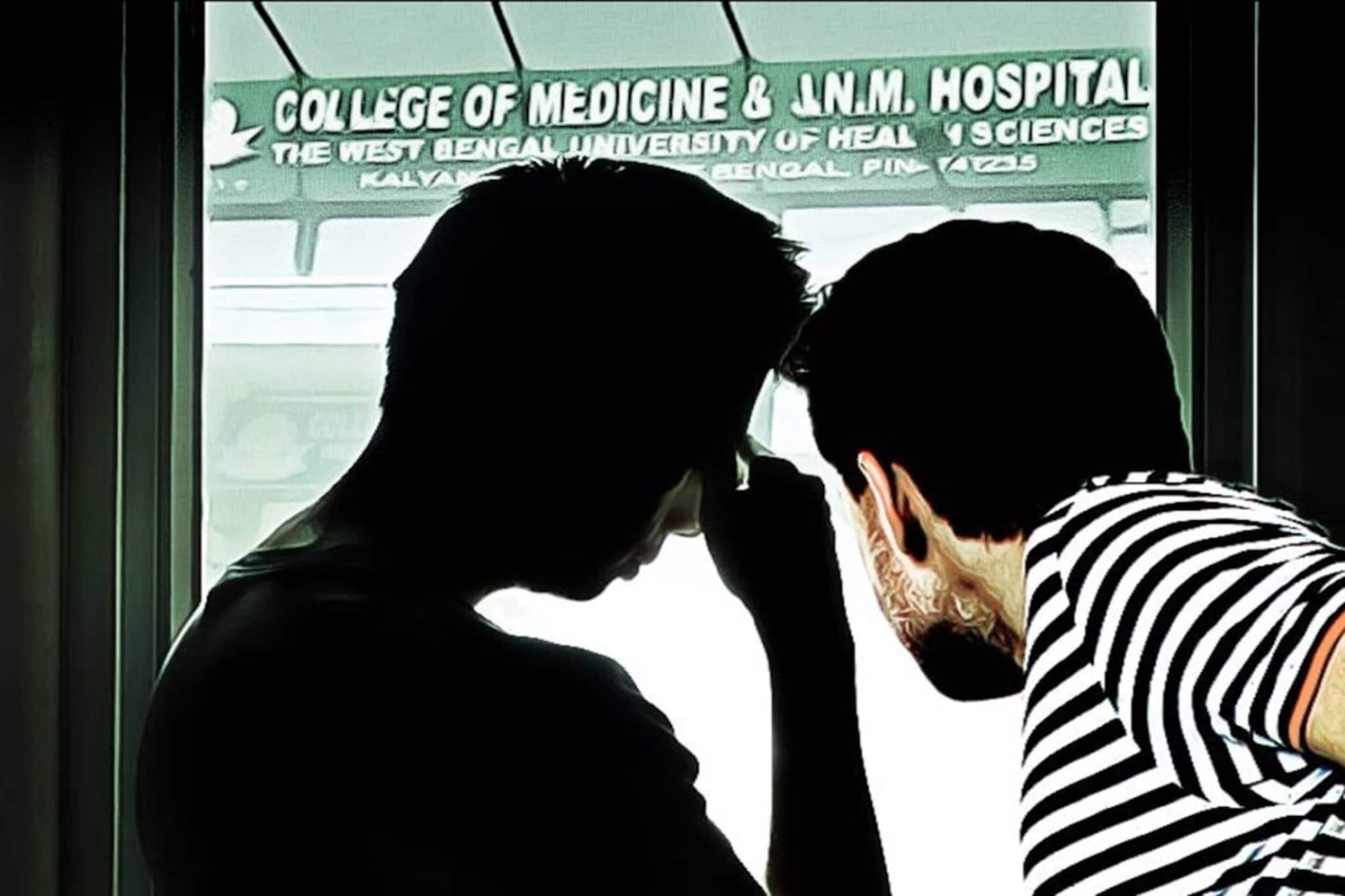 নদিয়ায় মেডিক্যাল কলেজে ভয়ঙ্কর ঘটনা! হস্টেলের ঘরে পড়ুয়ার পচা-গলা দেহ!