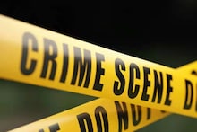 Malda News: গতকালও কথা হয়েছিল মেয়ের সঙ্গে! সকালে বন্ধ ঘর খুলে দেখা গেল..