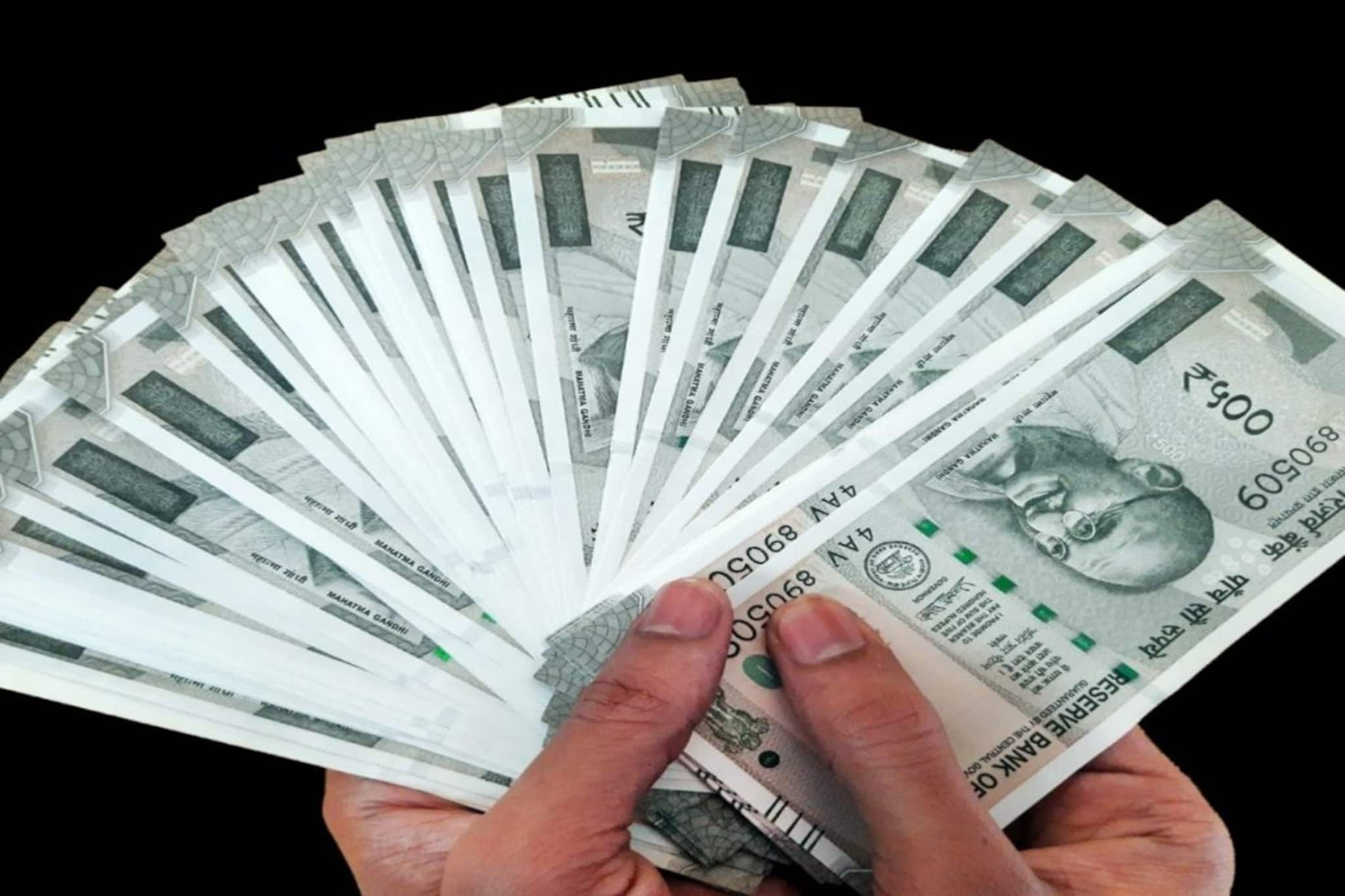 অবসর গ্রহণের জন্য যথেষ্ট সঞ্চয় করছেন তো? ১ কোটি টাকাতেও এখন কাজ হয় না, হিসেবটা বুঝবেন অবসর গ্রহণের জন্য যথেষ্ট সঞ্চয় করছেন তো? ১ কোটি টাকাতেও এখন কাজ হয় না, হিসেবটা বুঝবেন