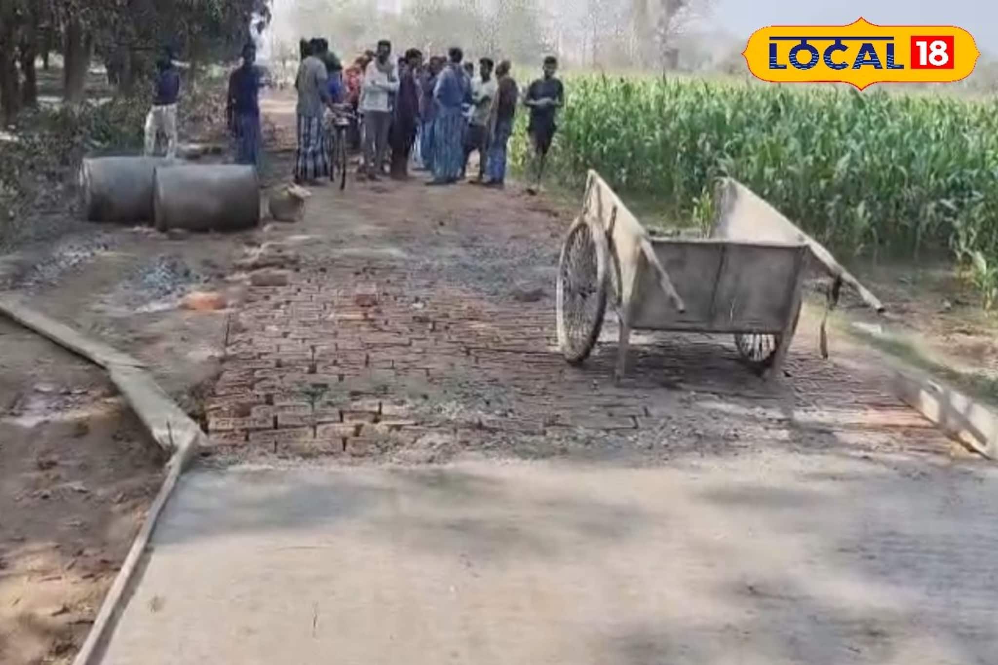 বরাদ্দ দেড় কোটির বেশি টাকা, কিন্তু জুতো ঘষলে উঠে আসছে পিচ! কাজ দেখে রণংদেহী মেজাজে জনতা