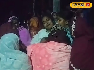 শোকাহত পরিবার