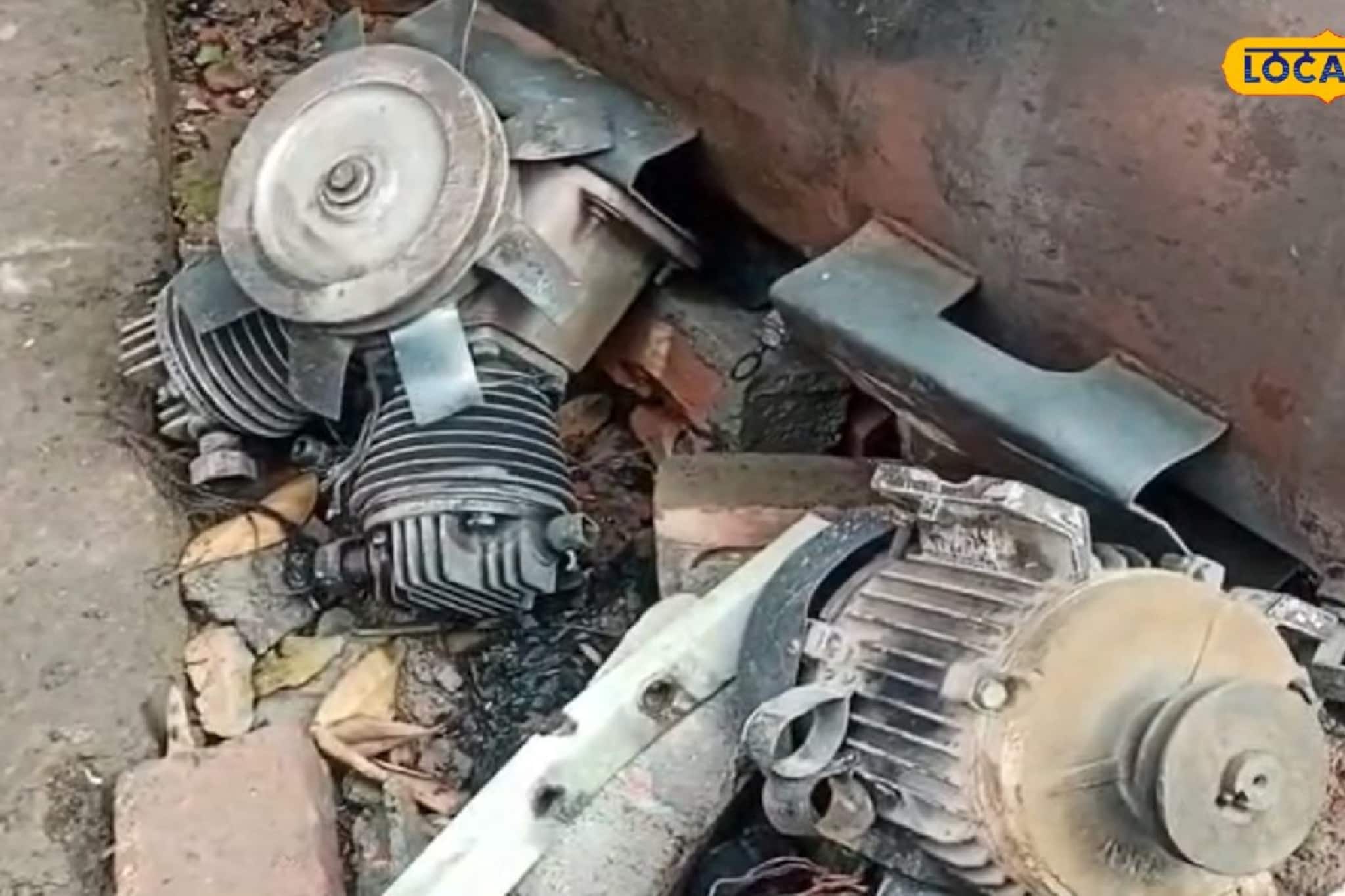 সাতসকালে বিকট আওয়াজে কেঁপে উঠল হাড়োয়া, বিষ্ফোরণে উড়ে গেল দোকানের দেওয়াল, ছাউনি