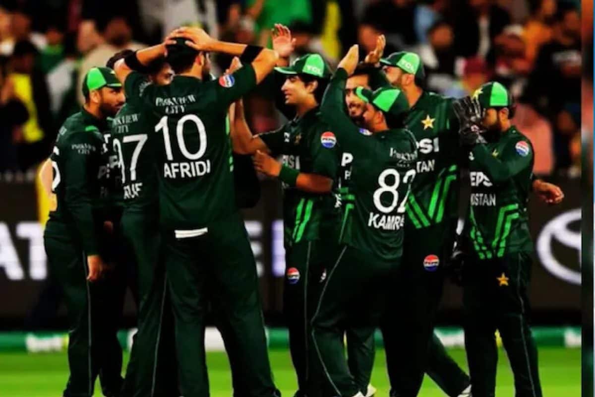 বিশ্বকাপ শুরুর আগেই হেরে গেল পাকিস্তান! একটা সিদ্ধান্ত ডুবিয়ে দেবে গোটা দলকে!