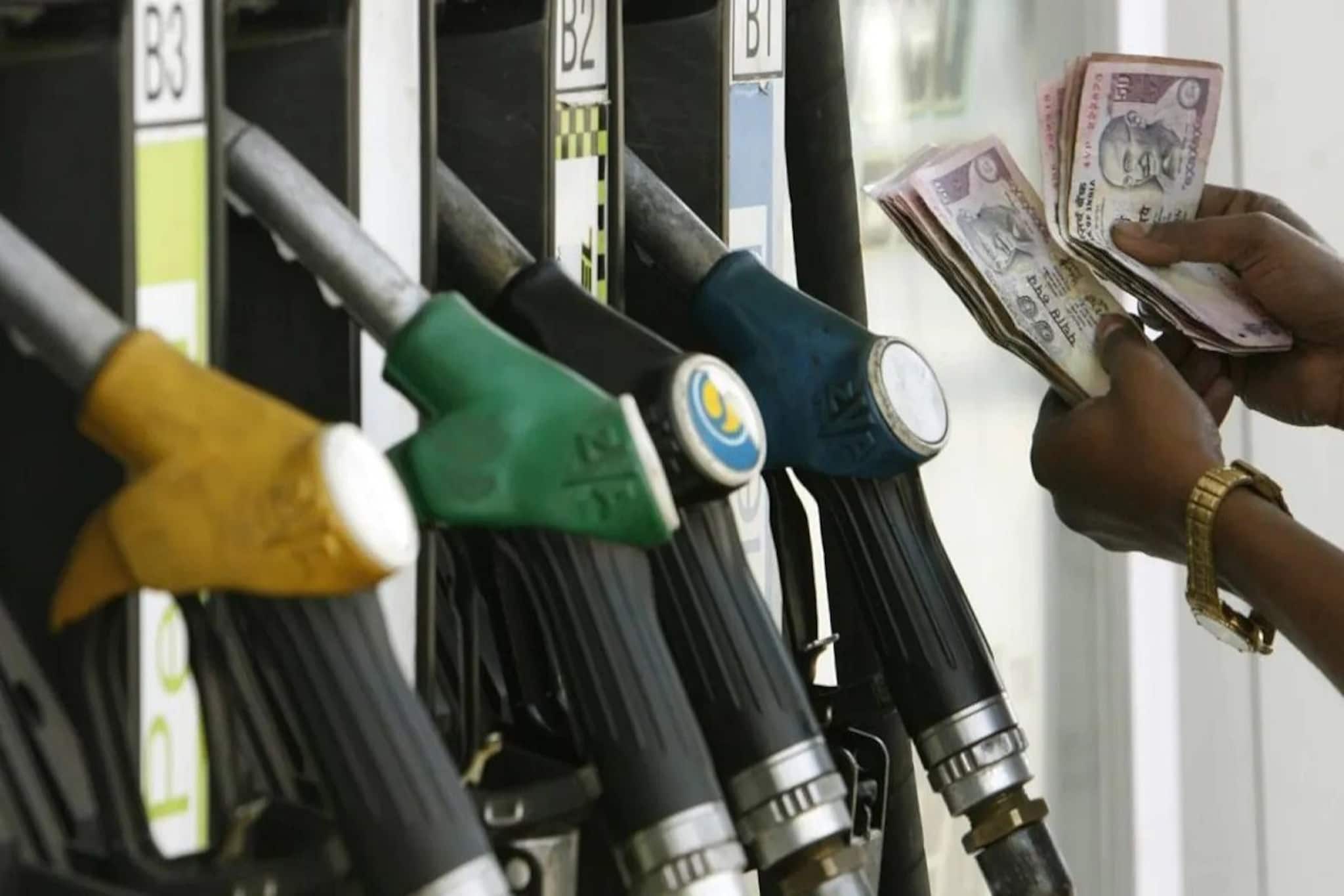 আজ পেট্রোল-ডিজেলের দাম কত হল ? জেনে নিন সোনা-রুপোরও লেটেস্ট দাম