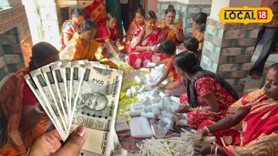 পৈতে তৈরি করছেন মহিলারা