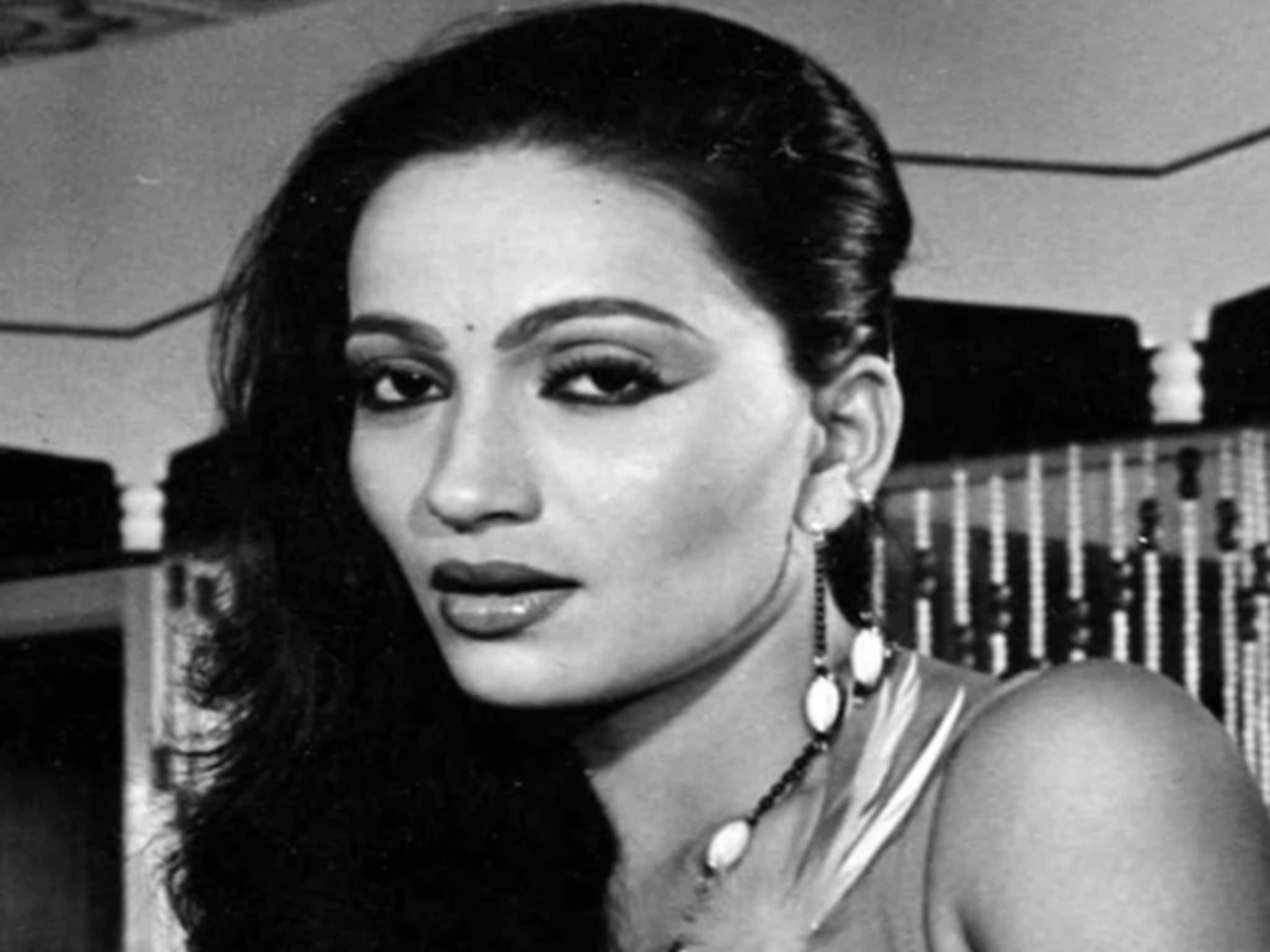 একসময় তিনিই নেচেছিলেন 'রাম্বা হো' গানে, এখন সেই নায়িকার বড় ভুড়ি, বয়েজ কাট চুল!