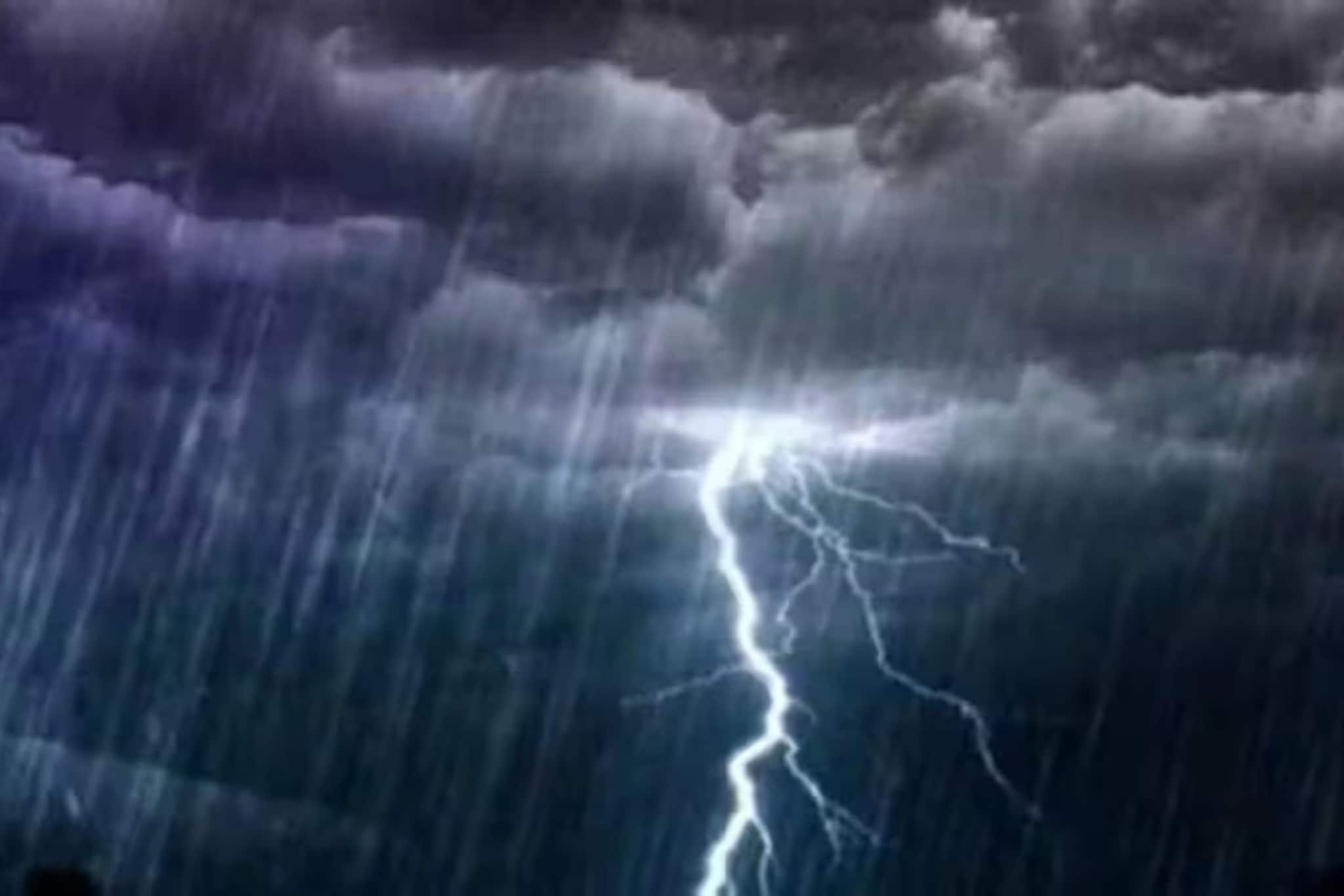 ১৭, ১৮, ১৯ তারিখ...! ফেব্রুয়ারিতেই আবহাওয়ার বড় খেলা শুরু, ১০ রাজ্যে কাঁপিয়ে আসছে বৃষ্টি!