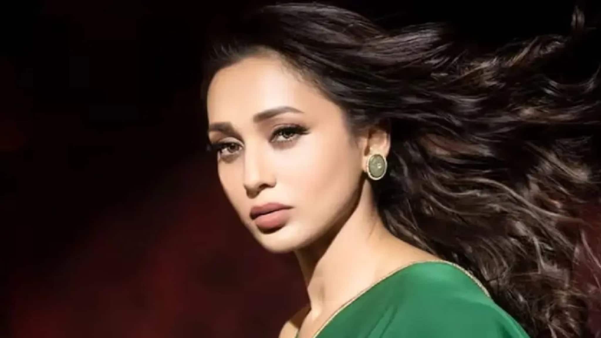 Mimi Chakraborty:জনসমক্ষে ক্ষমা, অনুষ্ঠানের ২.৬৫ লক্ষ, ২০ লক্ষ ক্ষতিপূরণ...বনগাঁকাণ্ডে এবার নোটিস পাঠানো হল মিমিকে