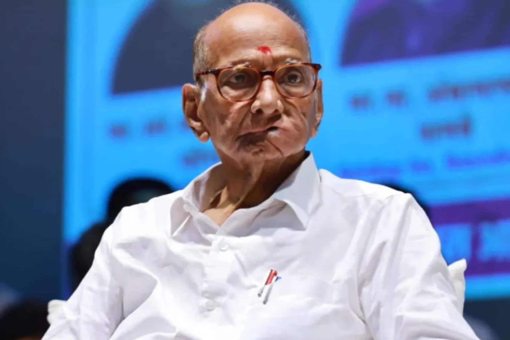 সদ্য হারিয়েছেন ভাইপো অজিতকে, এবার হাসপাতালে ভর্তি শরদ পাওয়ার! নিয়ে যাওয়া হল হাসপাতালে