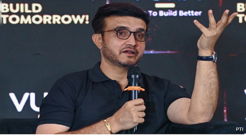 কলকাতা: সৌরভ গঙ্গোপাধ্যায় এবার মুখ খুললেন সওয়াল করলেন এই তরুণ তুর্কি পেসারকে জাতীয় দলে জায়গা দেওয়ার জন্য৷ দাদা জম্মু ও কাশ্মীরের পেসার আকিব নবীকে ‘‘গ্রীষ্মে ইংল্যান্ডই শুরু করার জায়গা, কলকাতা: সৌরভ গঙ্গোপাধ্যায় এবার মুখ খুললেন সওয়াল করলেন এই তরুণ তুর্কি পেসারকে জাতীয় দলে জায়গা দেওয়ার জন্য৷ দাদা জম্মু ও কাশ্মীরের পেসার আকিব নবীকে ‘‘গ্রীষ্মে ইংল্যান্ডই শুরু করার জায়গা,