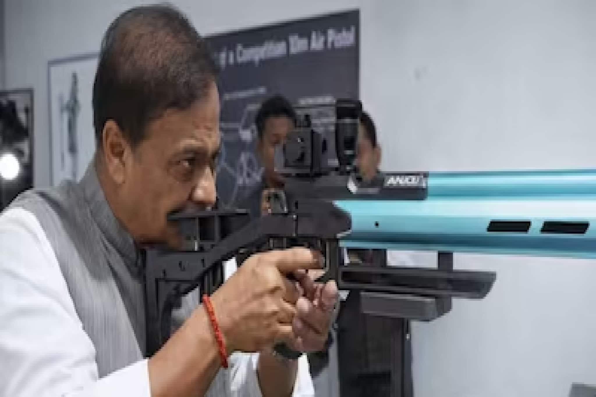 ‘রাজনৈতিক লড়াই প্রায়ই সুপ্রিম কোর্টে লড়া হয়’! হিমন্তর মামলায় প্রধান বিচারপতির মত কী?