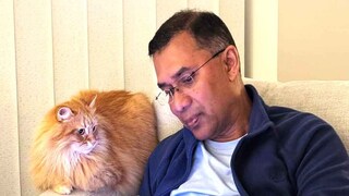 তারেক রহমানের সঙ্গে তাঁর পোষ্য জেবু