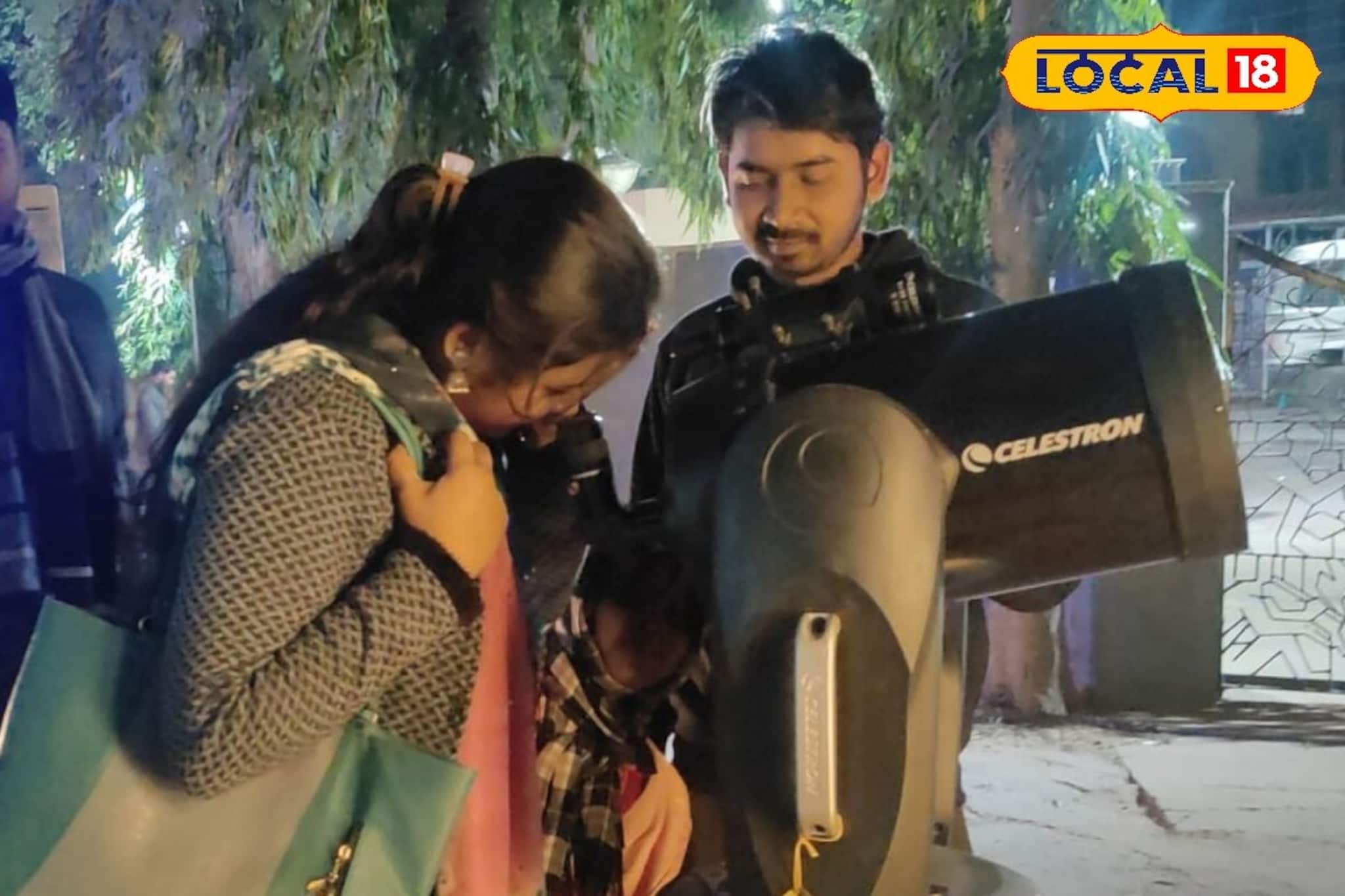 টেলিস্কোপে চোখ রেখে রোজ আধঘণ্টা মিলছে ব্রহ্মাণ্ড দেখার সুযোগ, জানুন সময়সূচী