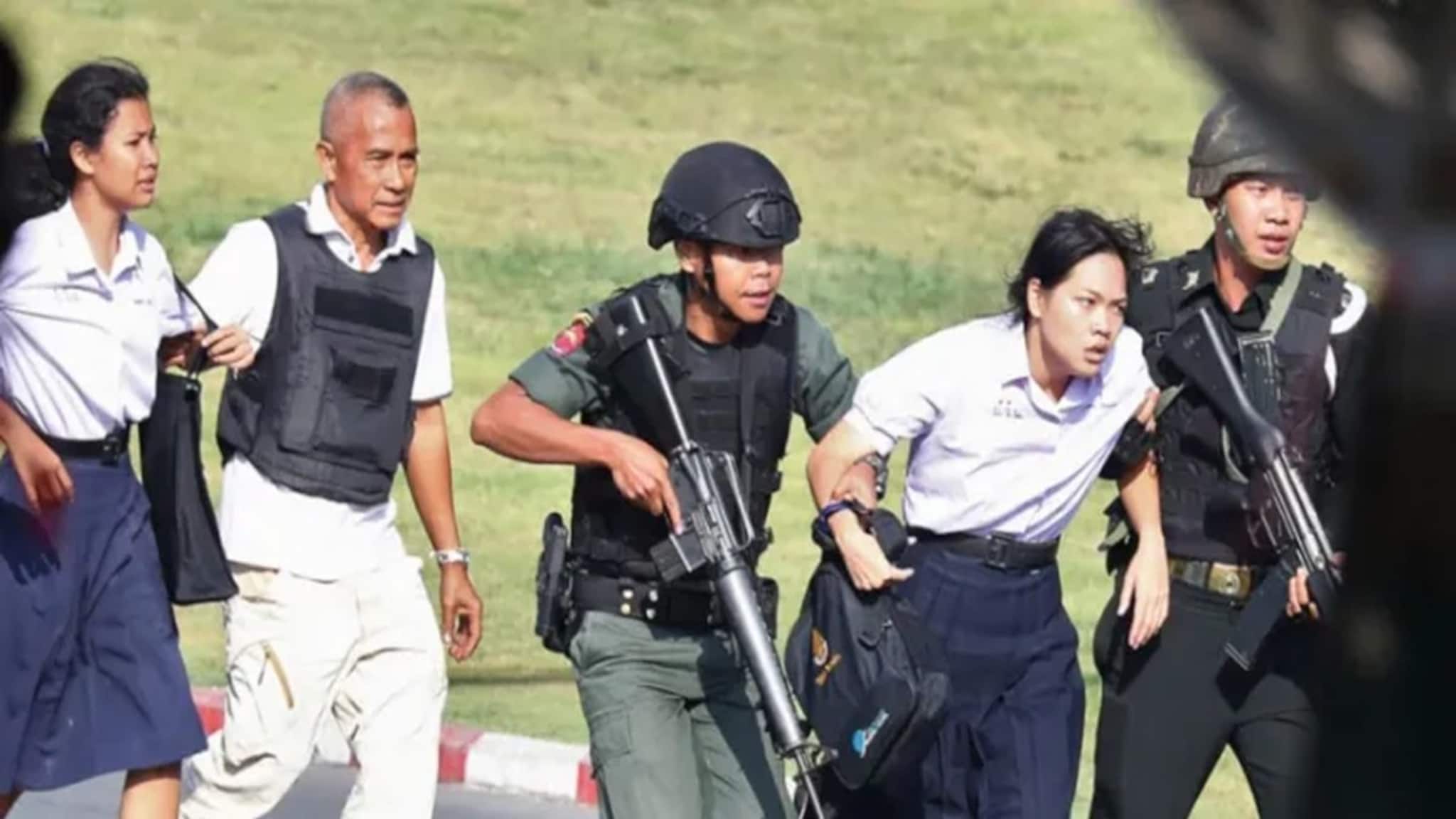 Thailand Mass Shooting: বাঙালির প্রিয় থাইল্যান্ডে ভয়ঙ্কর গণহত্যা! গুলি করে ২২ নিষ্পাপ শিশুকে খুন, মৃতের সংখ্যা মুহূর্তে বাড়ছে