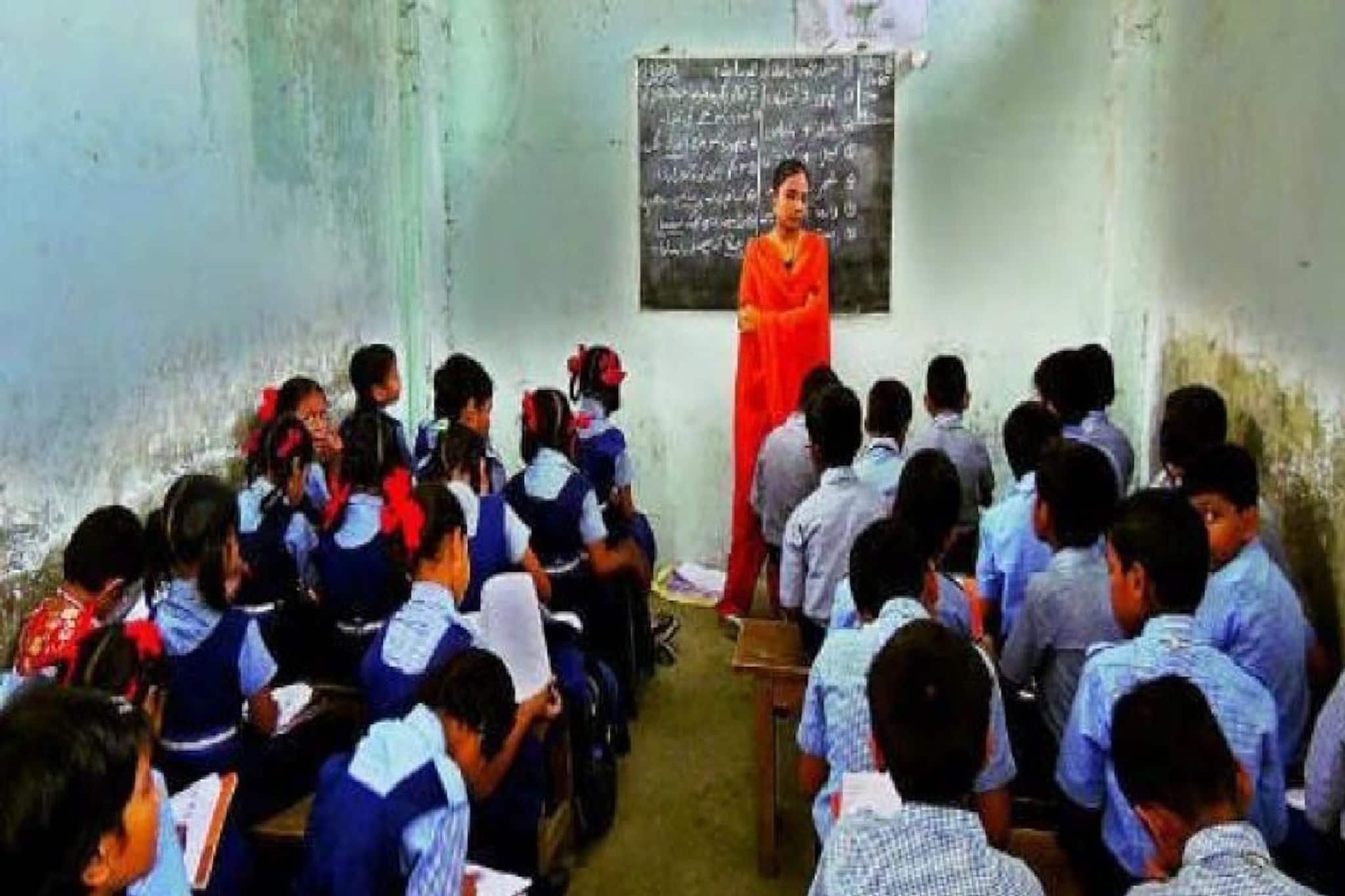 Upper Primary: ম্যাচিং ভ্যাকেন্সির অভাবে থমকে উচ্চ প্রাথমিকের নিয়োগ! ১২৪১ জন প্রার্থী এখনও অনিশ্চয়তায়