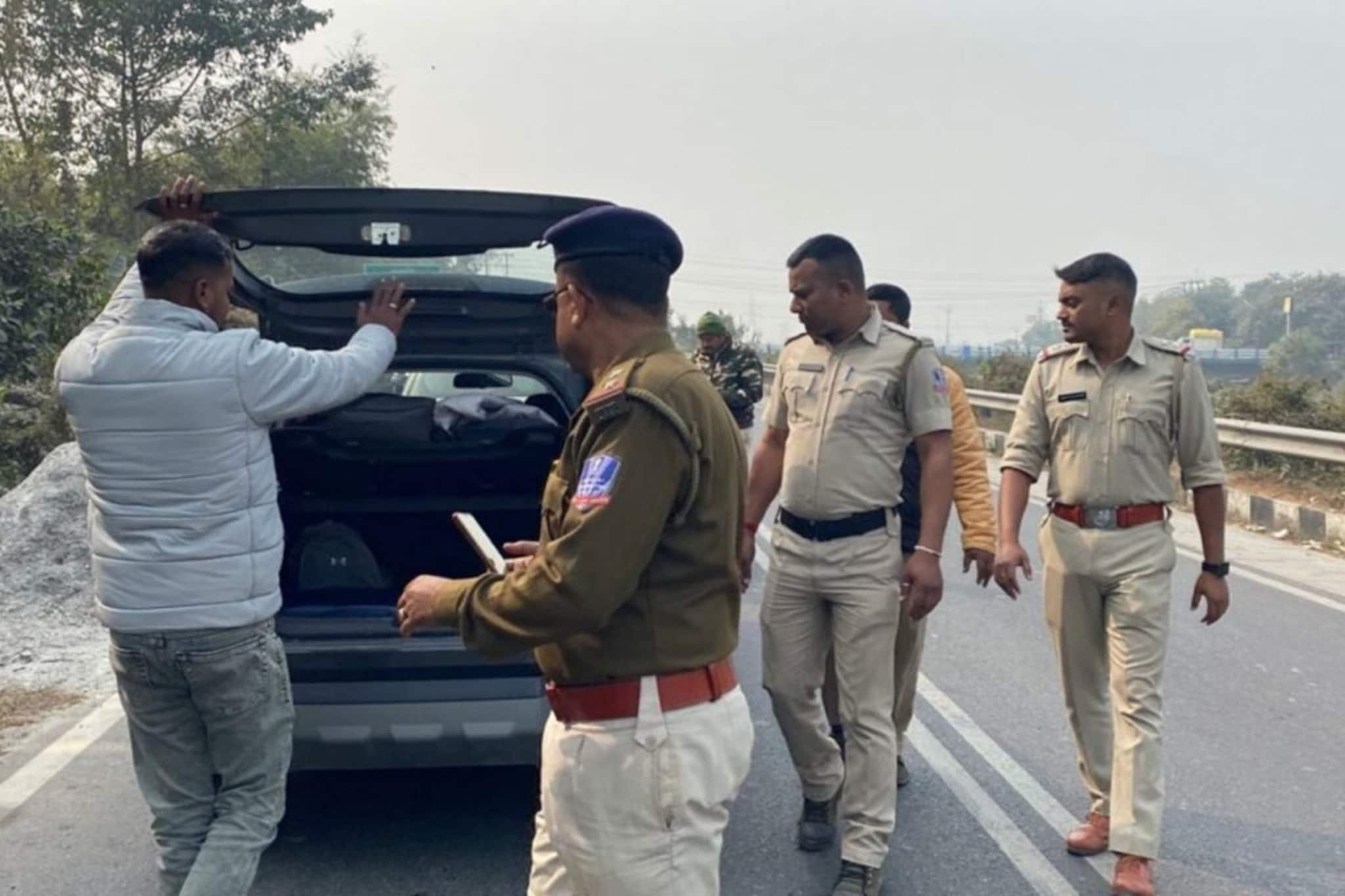 ভোটার তালিকা প্রকাশ থেকে দোলযাত্রা! রাজ্য পুলিশে বাড়তি সতর্কতা! জারি নির্দেশিকা