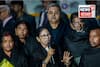 ‘নির্বাচন বয়কট করব না, আমি লড়ে নেব..,’ কমিশনের বাইরে দাঁড়িয়ে চ্যালেঞ্জ মমতার