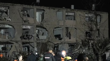 ইজরায়েলের পারমাণবিক গবেষণা কেন্দ্র লক্ষ্য করে হামলা ইরানের, ক্ষতবিক্ষত বহু মানুষ, পরপর ধসে পড়ল বাড়ি, বহু ভারতীয় থাকেন এই শহরে