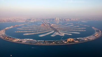 মাথায় হাত শাহরুখ-সলমনের, কী হবে আরও বলিউড তারকাদের দুবাইয়ে তৈরি প্রাসাদের?