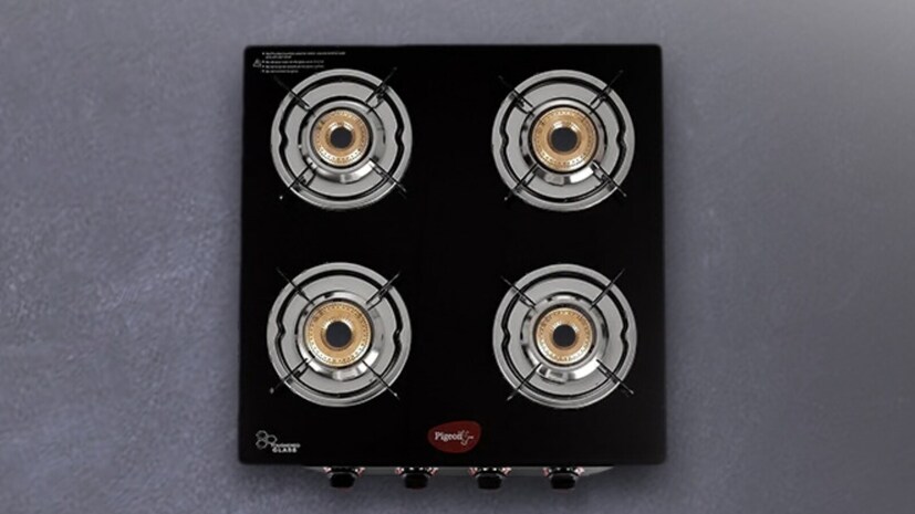 রান্নার গ্যাস প্রতিটি বাড়িতে অপরিহার্য। তবে, ক্রমবর্ধমান দাম এবং মাঝে মাঝে সরবরাহ ব্যাহত হওয়ার ফলে পরিবারগুলিকে আরও সাবধানতার সাথে এটি ব্যবহার করতে হবে। উত্তর প্রদেশের নয়ডার গ্যাস মেরামত বিশেষজ্ঞরা News18 হিন্দির সাথে ব্যবহারিক টিপস শেয়ার করেছেন যে কীভাবে পরিবারগুলি তাদের রান্নাঘর নিরাপদ রেখে গ্যাসের ব্যবহার কমাতে পারে।