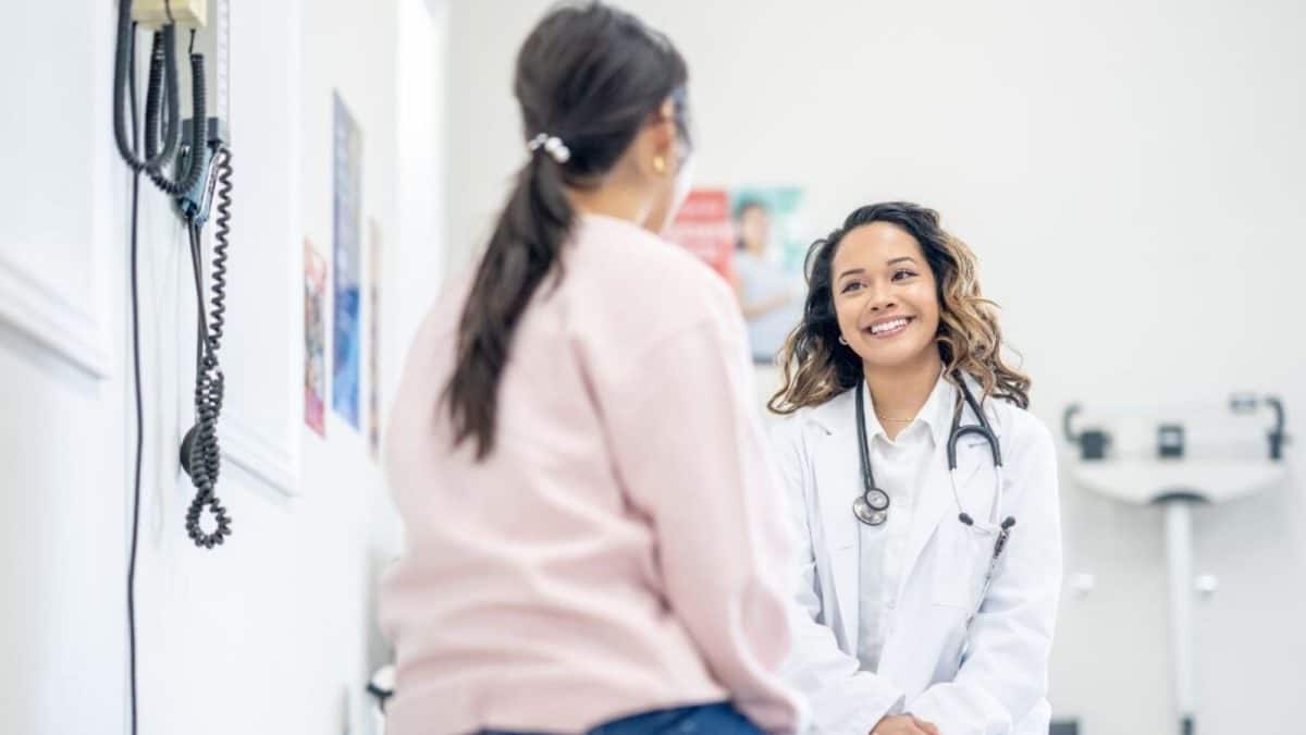 Women’s Health: প্রাণঘাতী হতে পারে! মহিলারা শরীরে ‘এই’ লক্ষণগুলির একটিও দেখলে সাবধান…! অবিলম্বে চিকিৎসকের কাছে যান