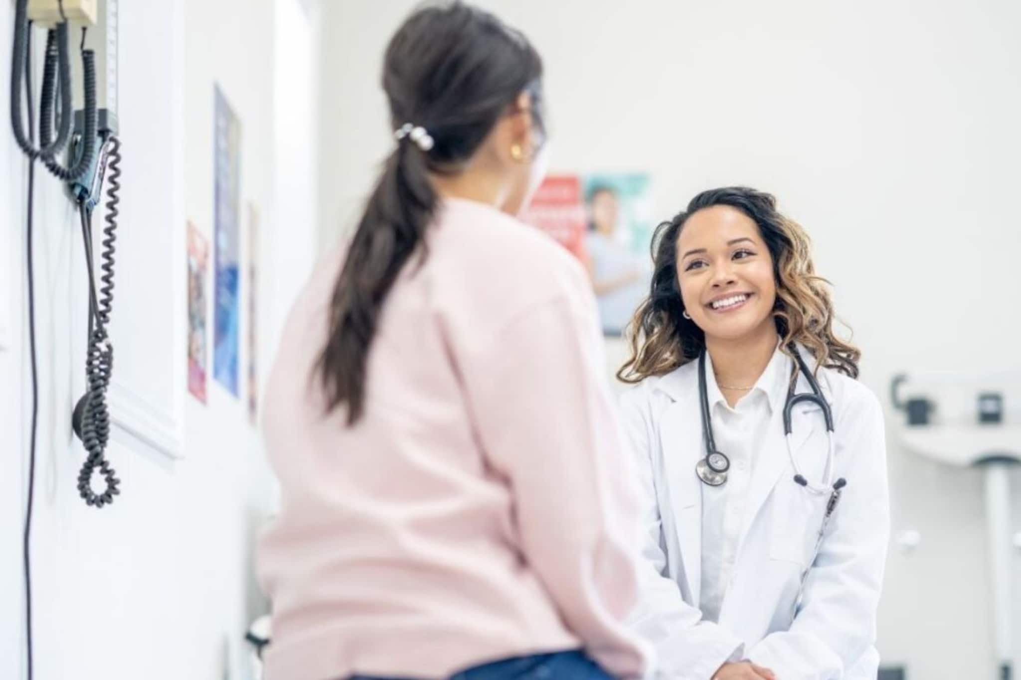 প্রাণঘাতী হতে পারে! মহিলারা শরীরে 'এই' লক্ষণ দেখলে সাবধান...! অবিলম্বে চিকিৎসকের কাছে যান