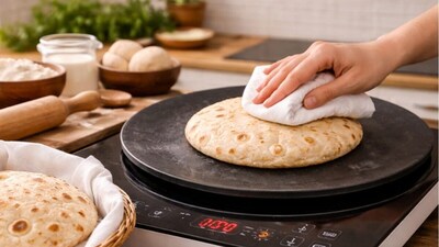 ইন্ডাকশন কুকারে কী করে রুটি তৈরি করবেন?