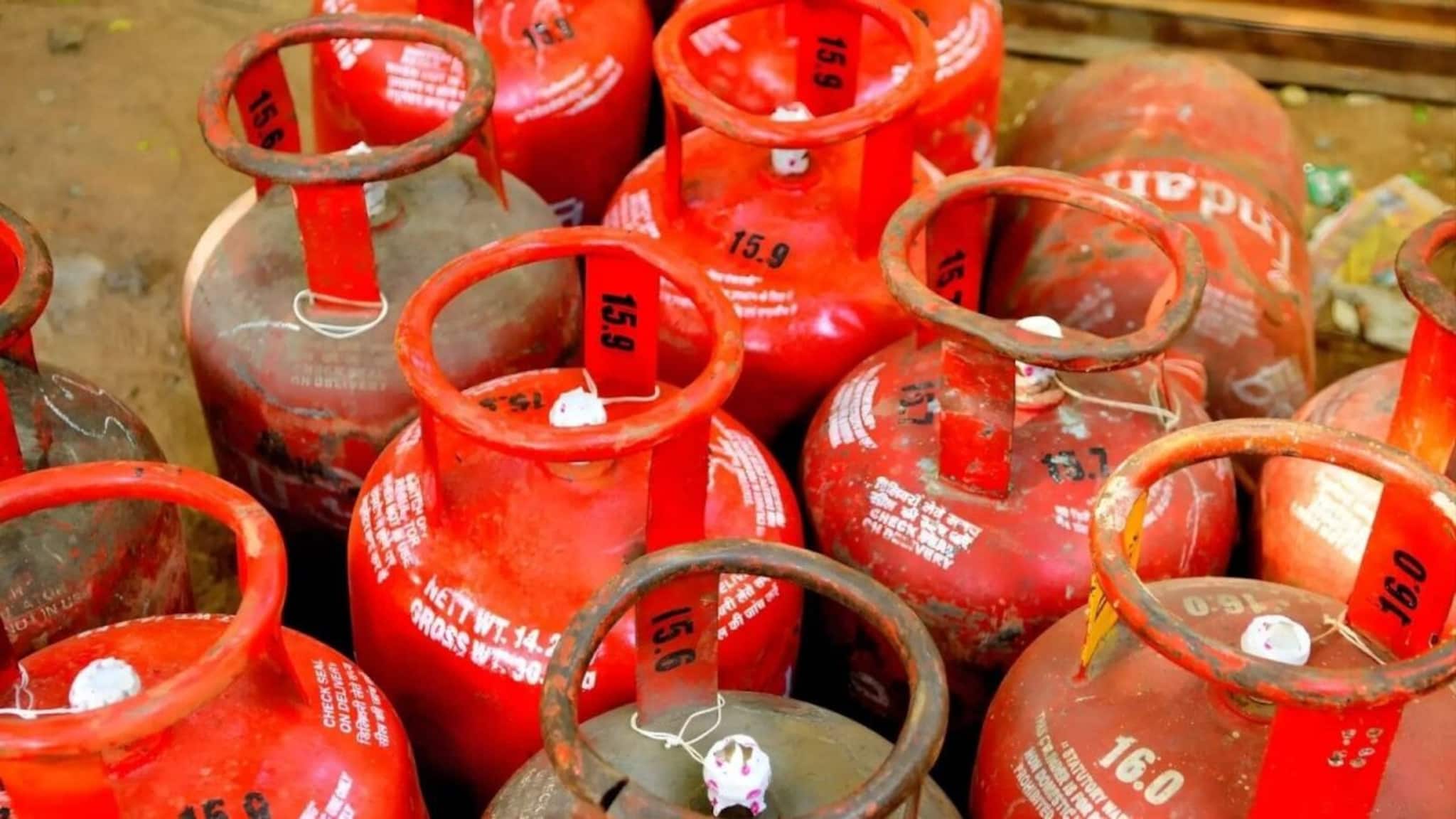 LPG Crisis: নলকূপ খুঁড়তে গিয়ে মিলল মিথেন গ্যাসের খোঁজ! সিলিন্ডারের সঙ্কটেও নিশ্চিন্ত কেরলের পরিবার