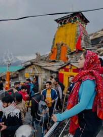 নবাব কন্যা সারা আলি খানকে হলফনামা জমা দিয়েই ঢুকতে হবে কেদার-বদ্রীতে, বড় সিদ্ধান্ত মন্দির কমিটির