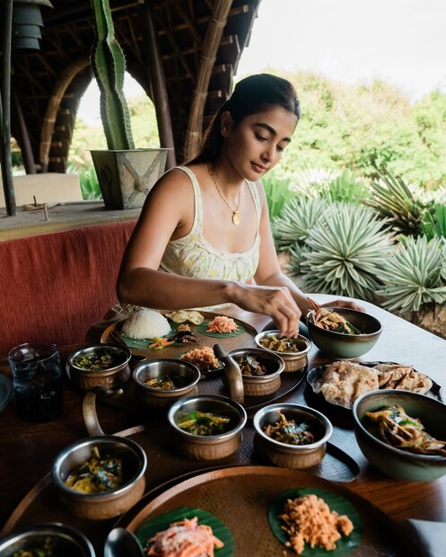 Actress Gossips: এই নায়িকার ৪৫ কোটির বাংলো, এক-একটা বিজ্ঞাপনের জন্য নেন ৪০ লাখ, বলুন তো কার কথা হচ্ছে? আলিয়া-দীপিকা নন কিন্তু