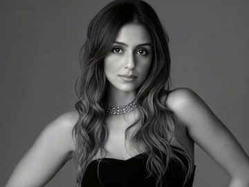 শ্রীদেবীর স্বামীর বিরুদ্ধে ভয়ঙ্কর অভিযোগ নায়িকার, বলিউড থেকে দূরে সরলেন নায়িকা, বিয়ে করলেন এক CA-কে শ্রীদেবীর স্বামীর বিরুদ্ধে ভয়ঙ্কর অভিযোগ নায়িকার, বলিউড থেকে দূরে সরলেন নায়িকা, বিয়ে করলেন এক CA-কে