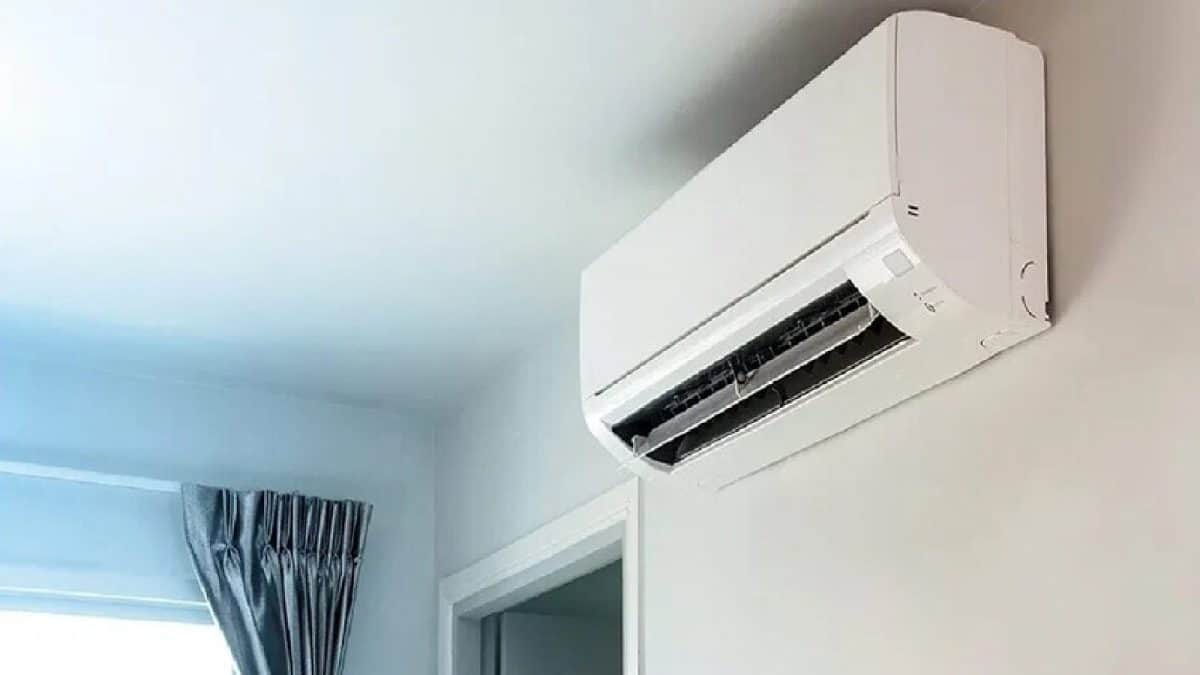 Air Conditioner : এসি কিনবেন ভাবছেন? ৩৫ হাজার টাকা বাজেট হলে এই তালিকা দেখে নিন, বিদ্যুত বিল আসবে কম, কুলিং ভাল