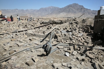 নিজের তৈরি রাক্ষসই এখন গিলছে পাকিস্তানকে! টানা ৬ বছরে সন্ত্রাসের আগুনে জ্বলছে গোটা দেশ! নিজের তৈরি রাক্ষসই এখন গিলছে পাকিস্তানকে! টানা ৬ বছরে সন্ত্রাসের আগুনে জ্বলছে গোটা দেশ!