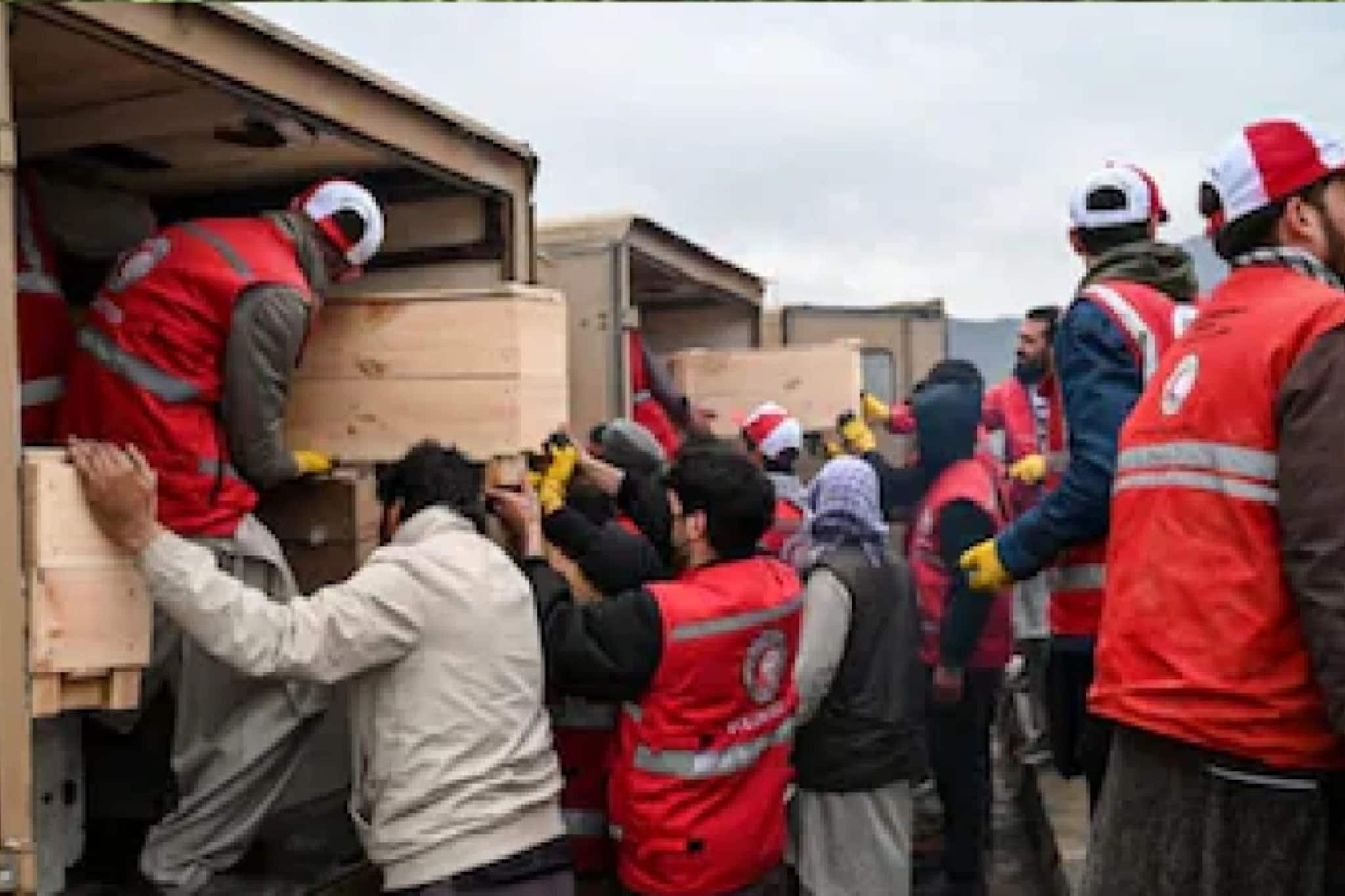 সৌদি, কাতার ও তুরস্কের চাপে সংঘাতে বিরতি, ঈদ উপলক্ষে যুদ্ধবিরতি ঘোষণা আফগানিস্তান ও পাকিস্তানের