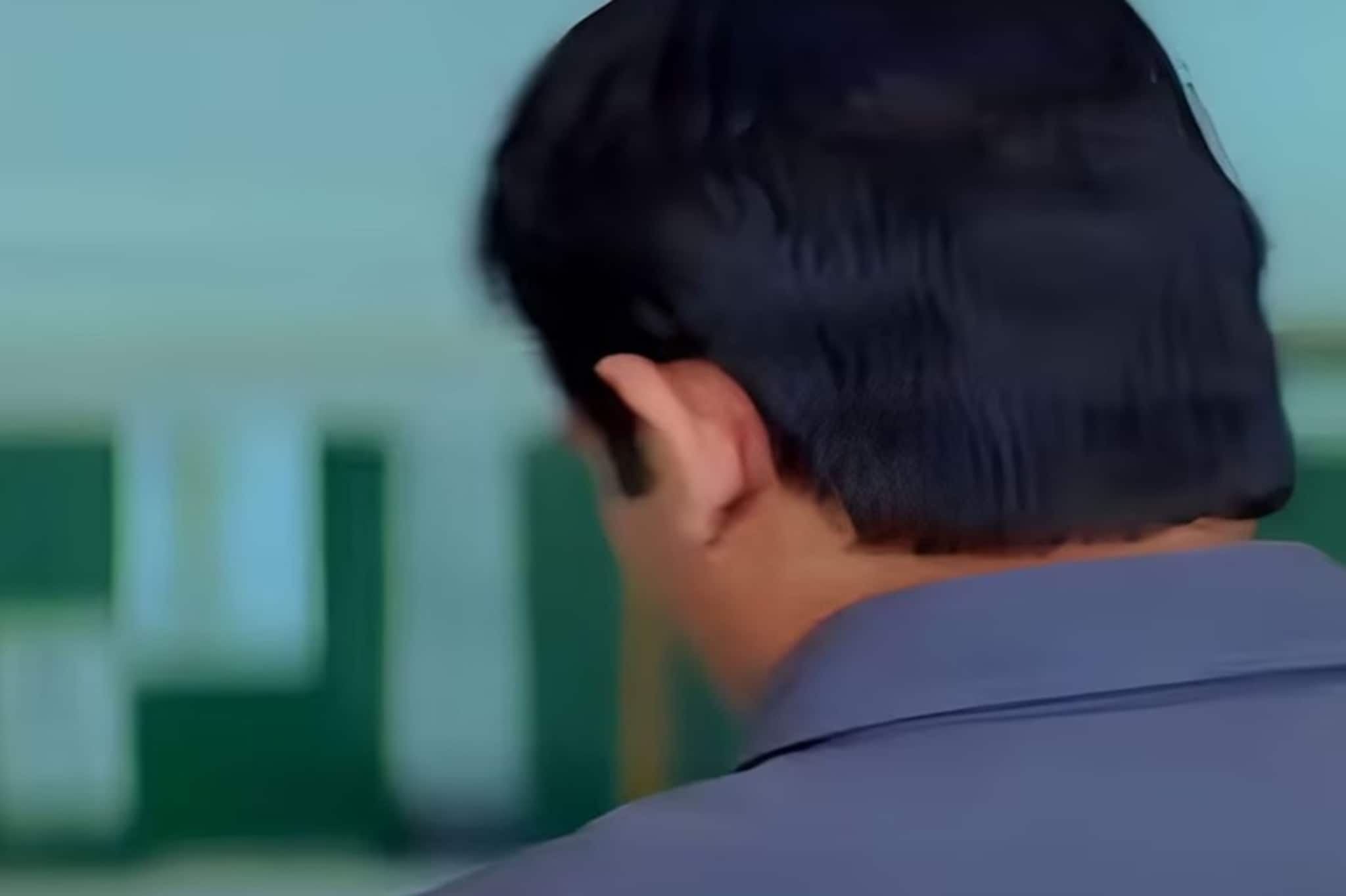 নায়ক হিসেবে ব্যর্থ, অথচ খলনায়ক চরিত্রে দুর্ধর্ষ ! এখন বলিউড থেকে দক্ষিণী ইন্ডাস্ট্রিতে দাপিয়ে রাজত্ব করছেন পঞ্চাশ বছর বয়সী এই অভিনেতা