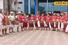 Alipurduar News: গানে গানে ভোটদানের গুরুত্ব! প্রত্যন্তের ভোটারদের বুথে আনতে দৃষ্টান্ত আলিপুরদুয়ারে, প্রশাসনের নজরে স্থানীয় শিল্পীরা