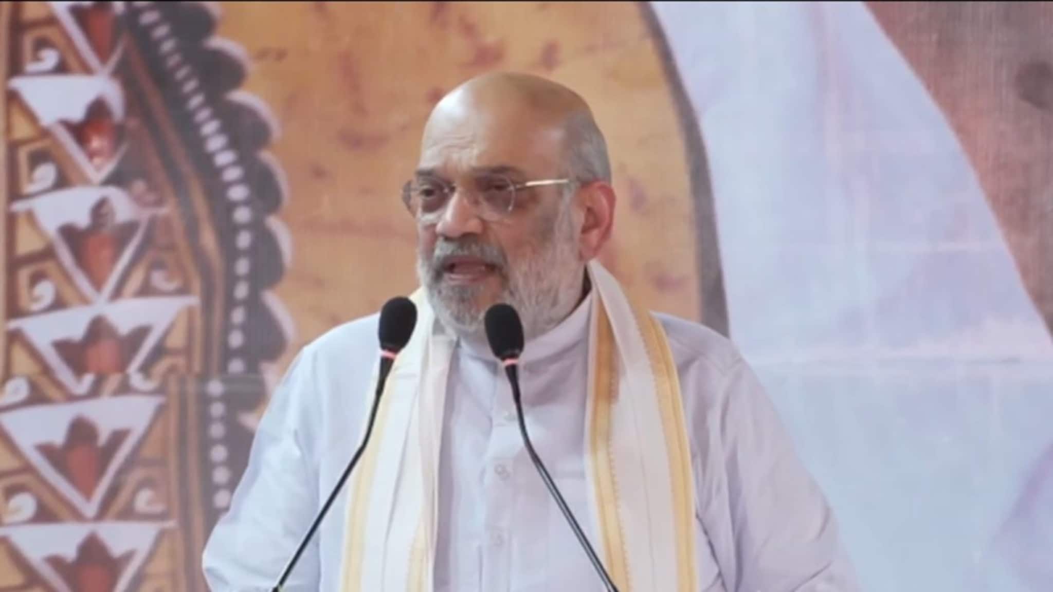 বয়সসীমায় ৫ বছরের ছাড়, ৪৫ দিনে সপ্তম বেতন কমিশন! সরকারি চাকরি নিয়ে তিন বড় ঘোষণা শাহের