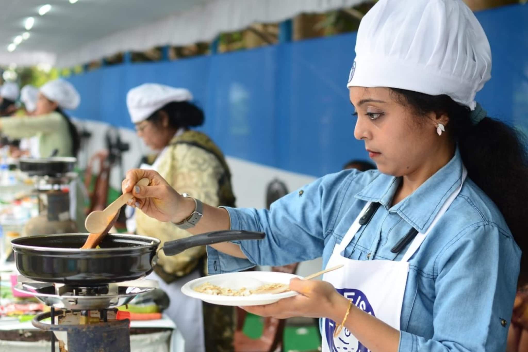 জনসচেতনতা বাড়াতে রান্নার প্রতিযোগিতার আয়োজন করল মৎস্য দফতর, ছিল বিশেষ কিছু চমকও