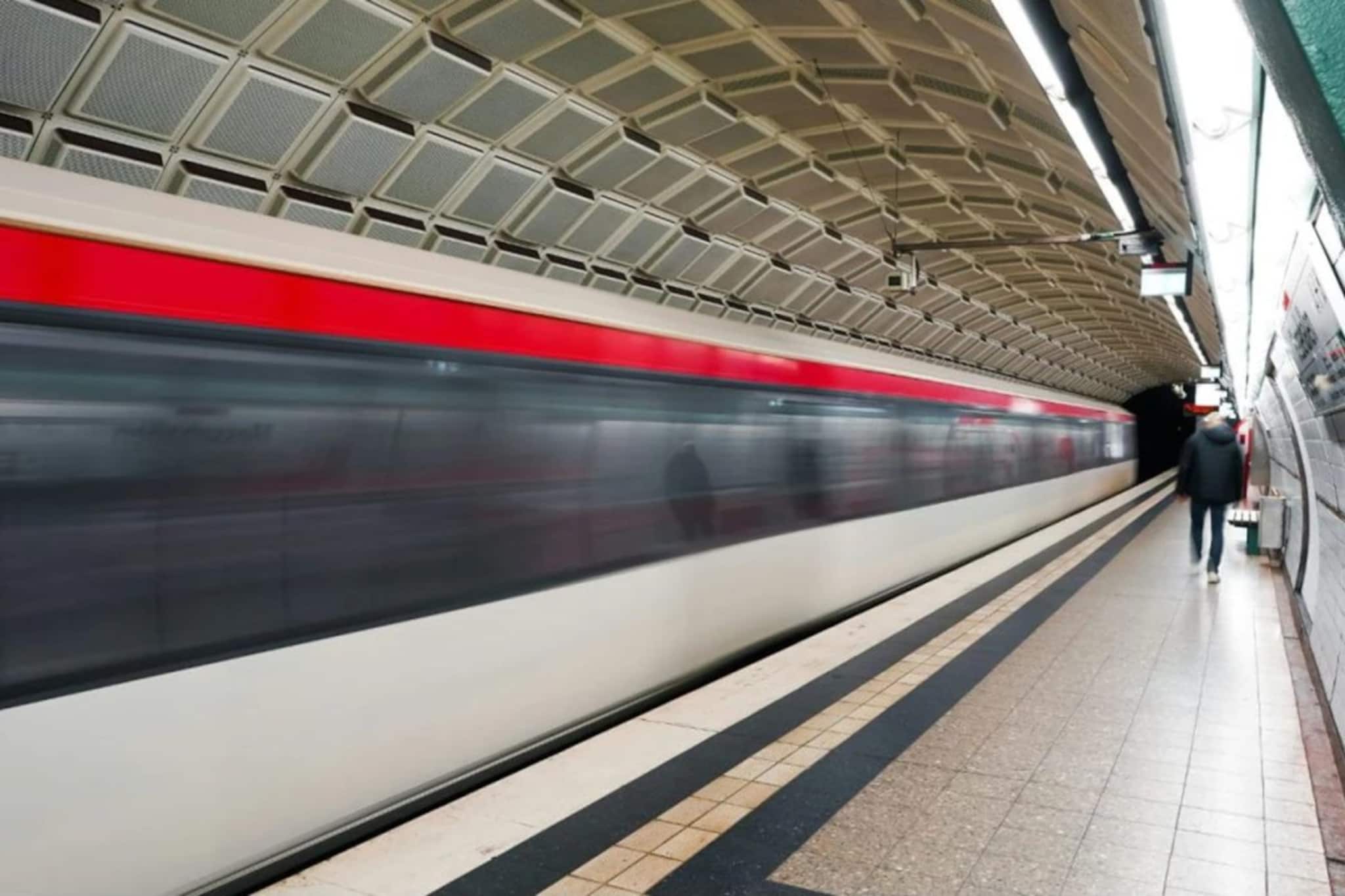 বেঙ্গালুরু থেকে হায়দরাবাদ ২ ঘণ্টায় ! হাইস্পিড ট্রেনের করিডোরের কাজ দ্রুত শুরু হতে চলেছে বেঙ্গালুরু থেকে হায়দরাবাদ ২ ঘণ্টায় ! হাইস্পিড ট্রেনের করিডোরের কাজ দ্রুত শুরু হতে চলেছে