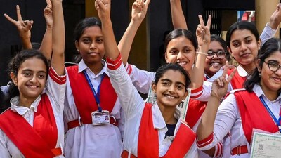 এপ্রিলেই CBSE দশমের ফল? জানুন সম্ভাব্য তারিখ, কোথায় ও কীভাবে দেখবেন রেজাল্ট? 