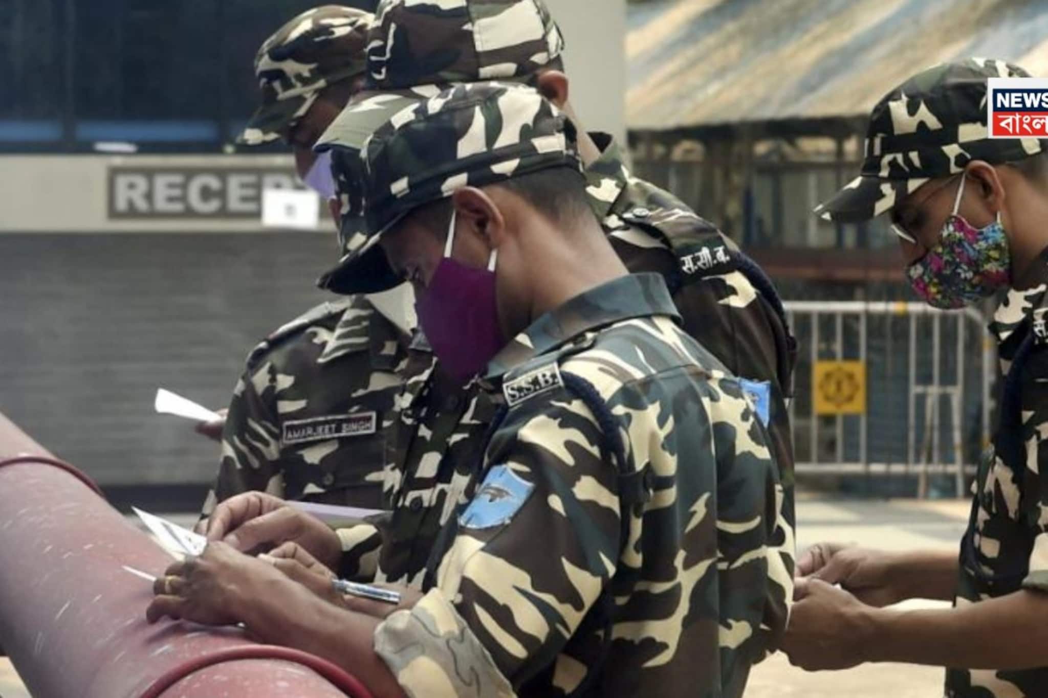 ভোটের ডিউটিতে এসে আচমকা অসুস্থ! চিকিৎসাধীন অবস্থায় মৃত্যু কেন্দ্রীয় বাহিনীর জওয়ানের ভোটের ডিউটিতে এসে আচমকা অসুস্থ! চিকিৎসাধীন অবস্থায় মৃত্যু কেন্দ্রীয় বাহিনীর জওয়ানের